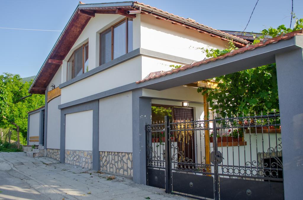 Guesthouse Juli Sapareva Banya Εξωτερικό φωτογραφία